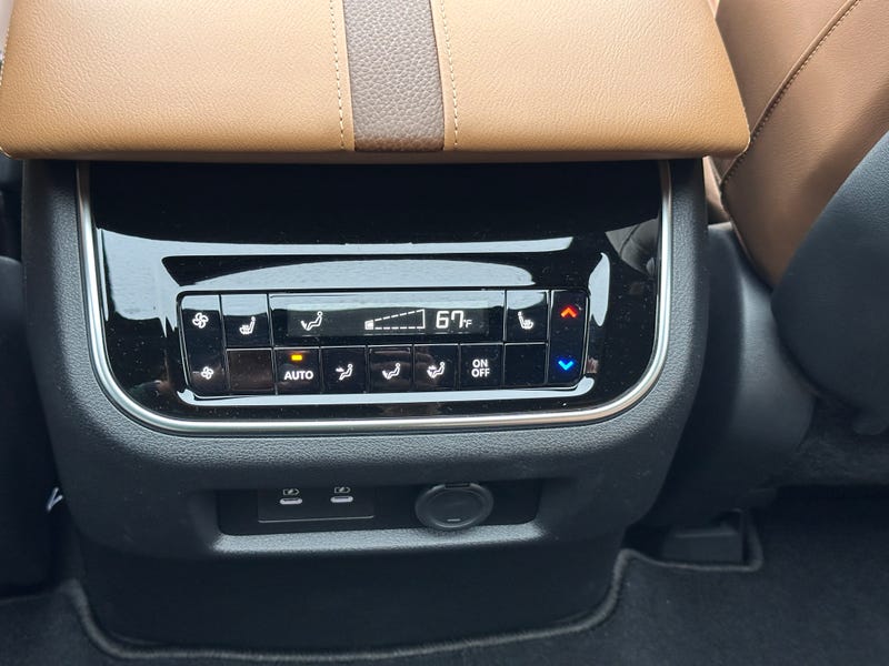  2026 Nissan Armada Platinum Reserve Intelligent 4WD