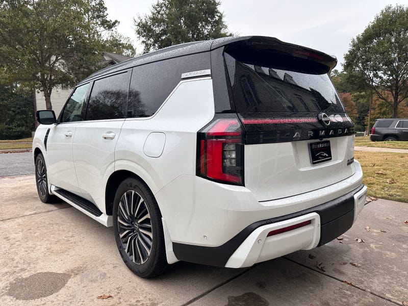 2026 Nissan Armada Platinum Reserve Intelligent 4WD