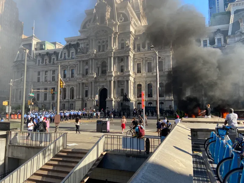 Philadelphians riot at City Hall on May 30, 2020.