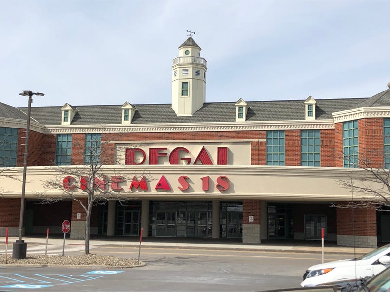 Regal Cinemas at Quaker Crossing