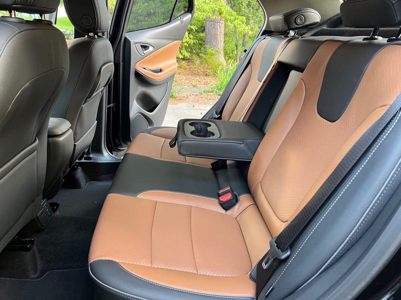 2022 Buick Encore GX Essence AWD