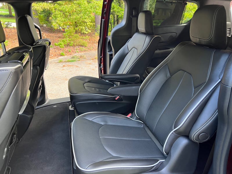 2022 Chrysler Pacifica Hybrid Limited