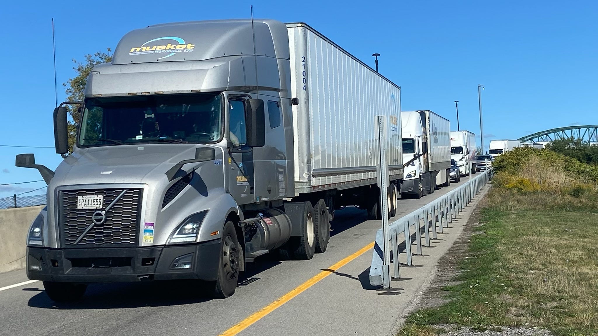 Customs backlog in Canada triggers heavy traffic across Western New York