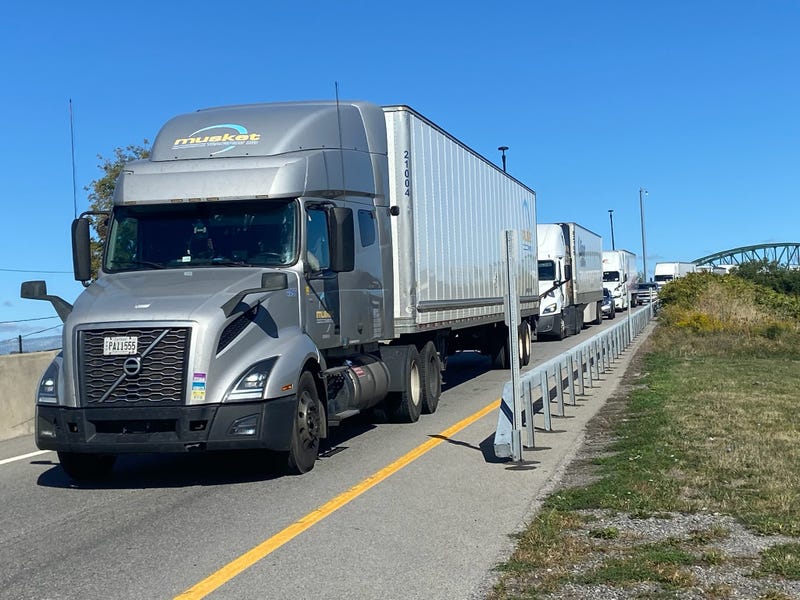 Canada works to clear customs delays 