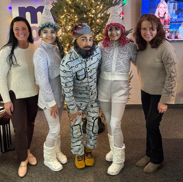 Cirque performers in studio