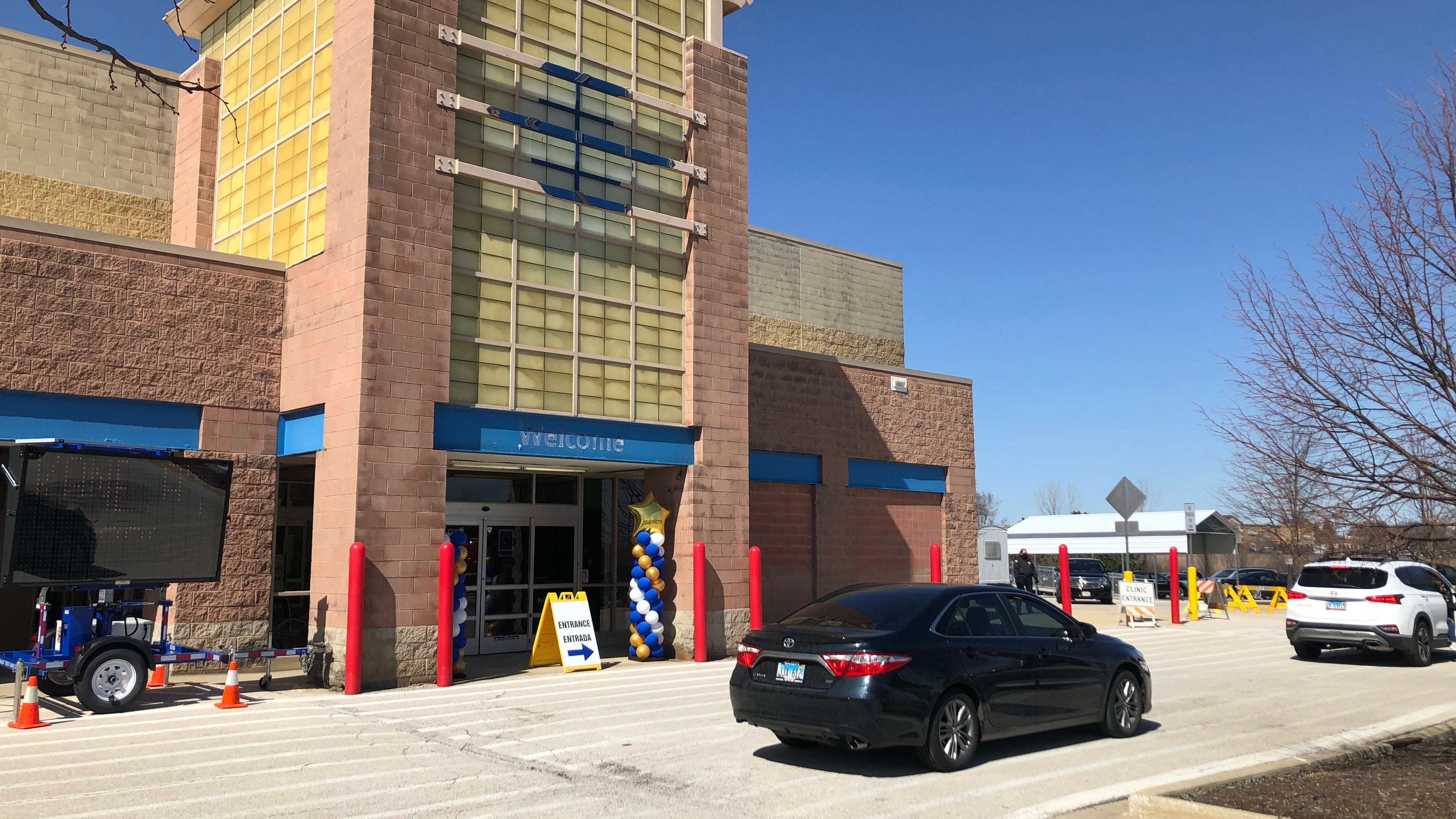 Kane County mass vax site welcomes kids ages 5 to 11