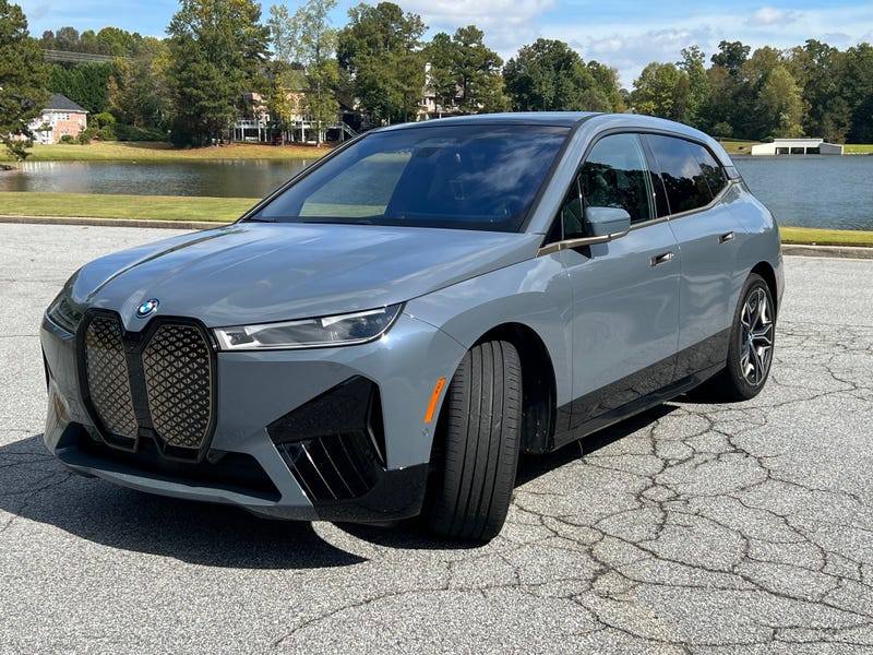 2023 BMW iX M60