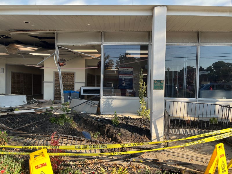Post office crash