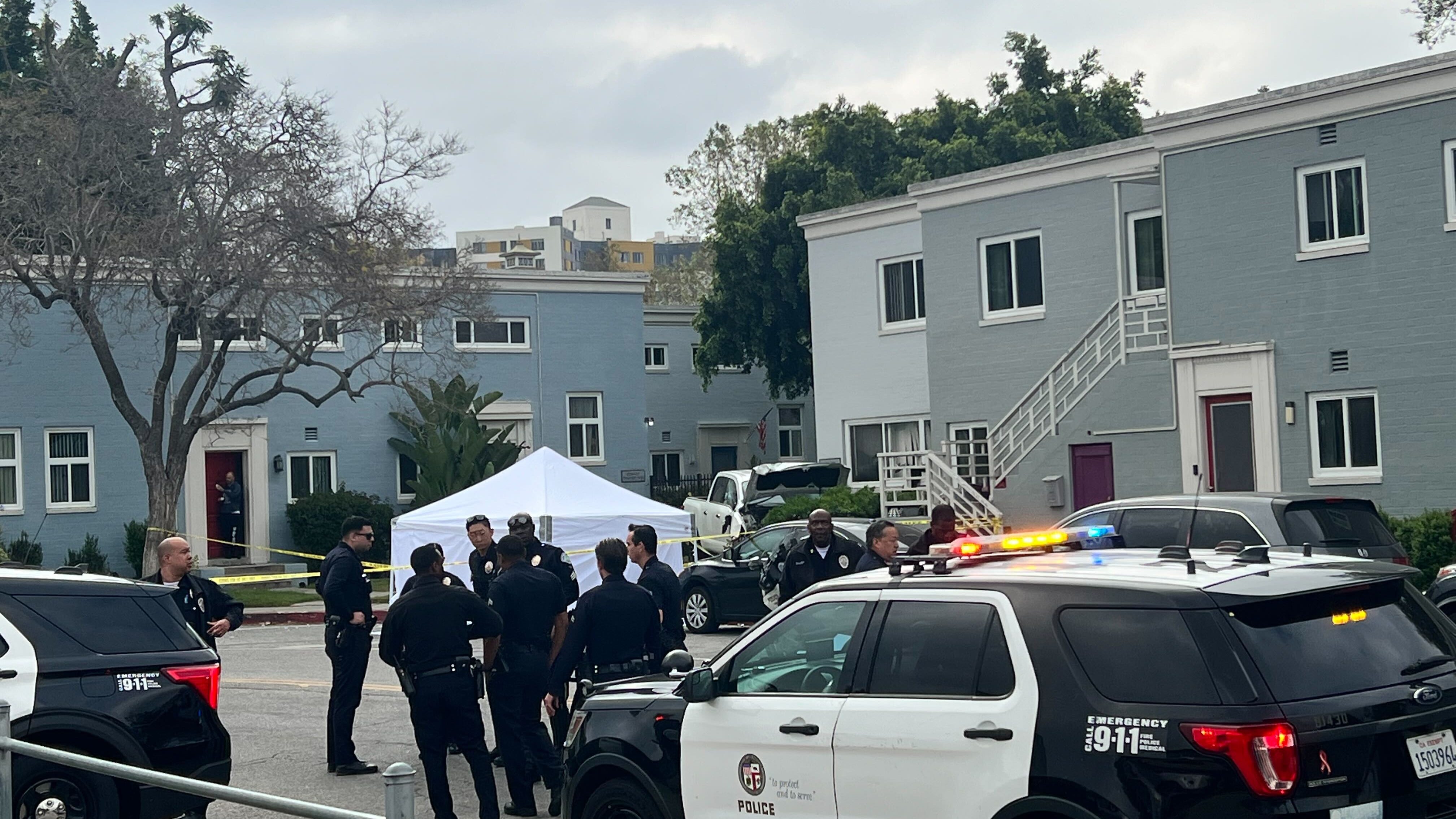 Pickup driver hits and kills woman in Mid-Wilshire