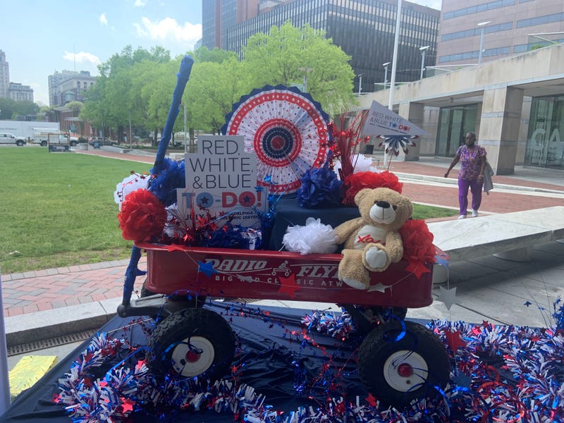 Red, white and blue to do wagon