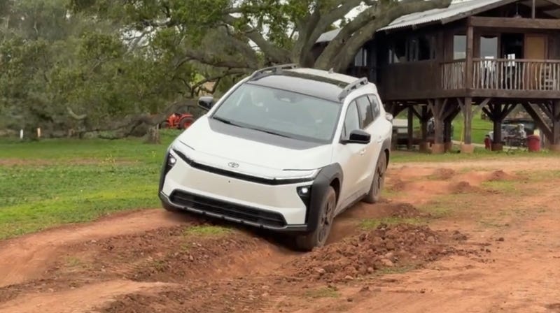 2026 Toyota bZ Woodland 