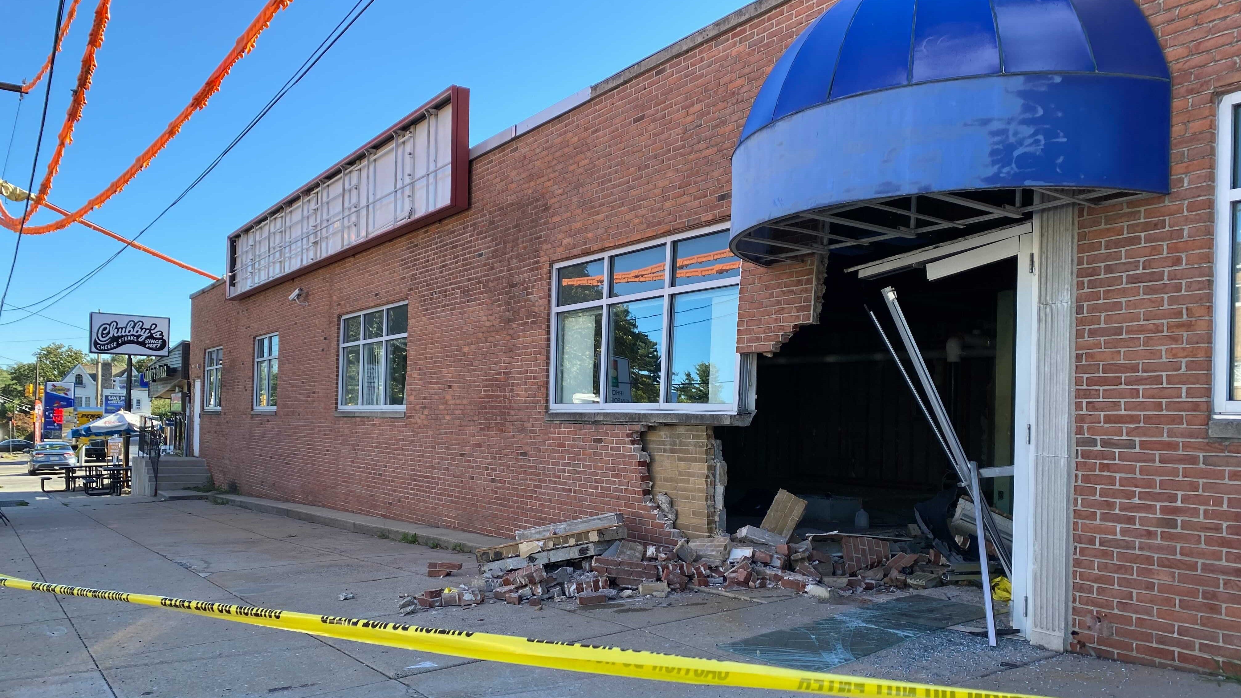 Driver hits woman and girl, then crashes into building in Roxborough before running off