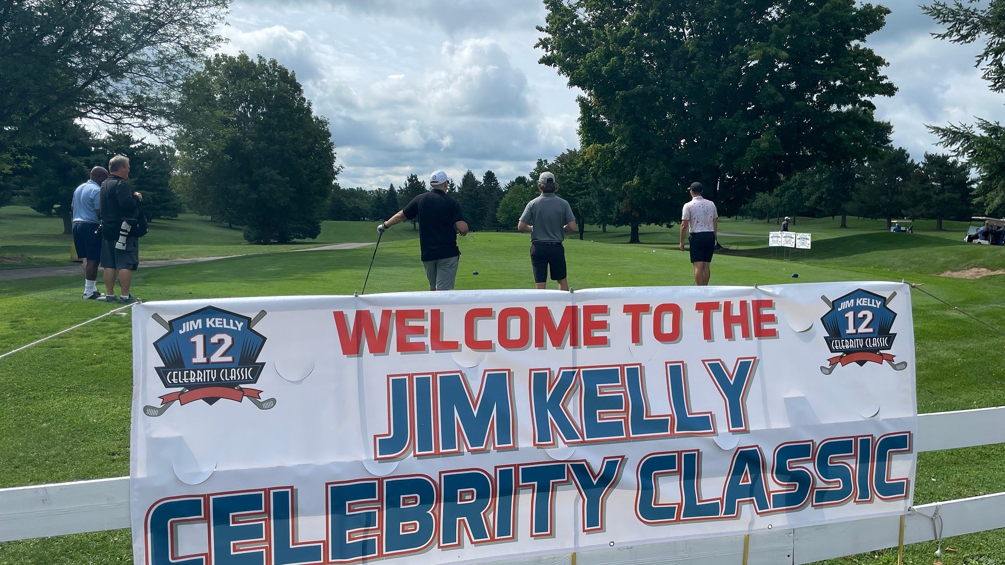 Bills Legends, other athletes return to Batavia to support Jim Kelly's Celebrity Golf Classic