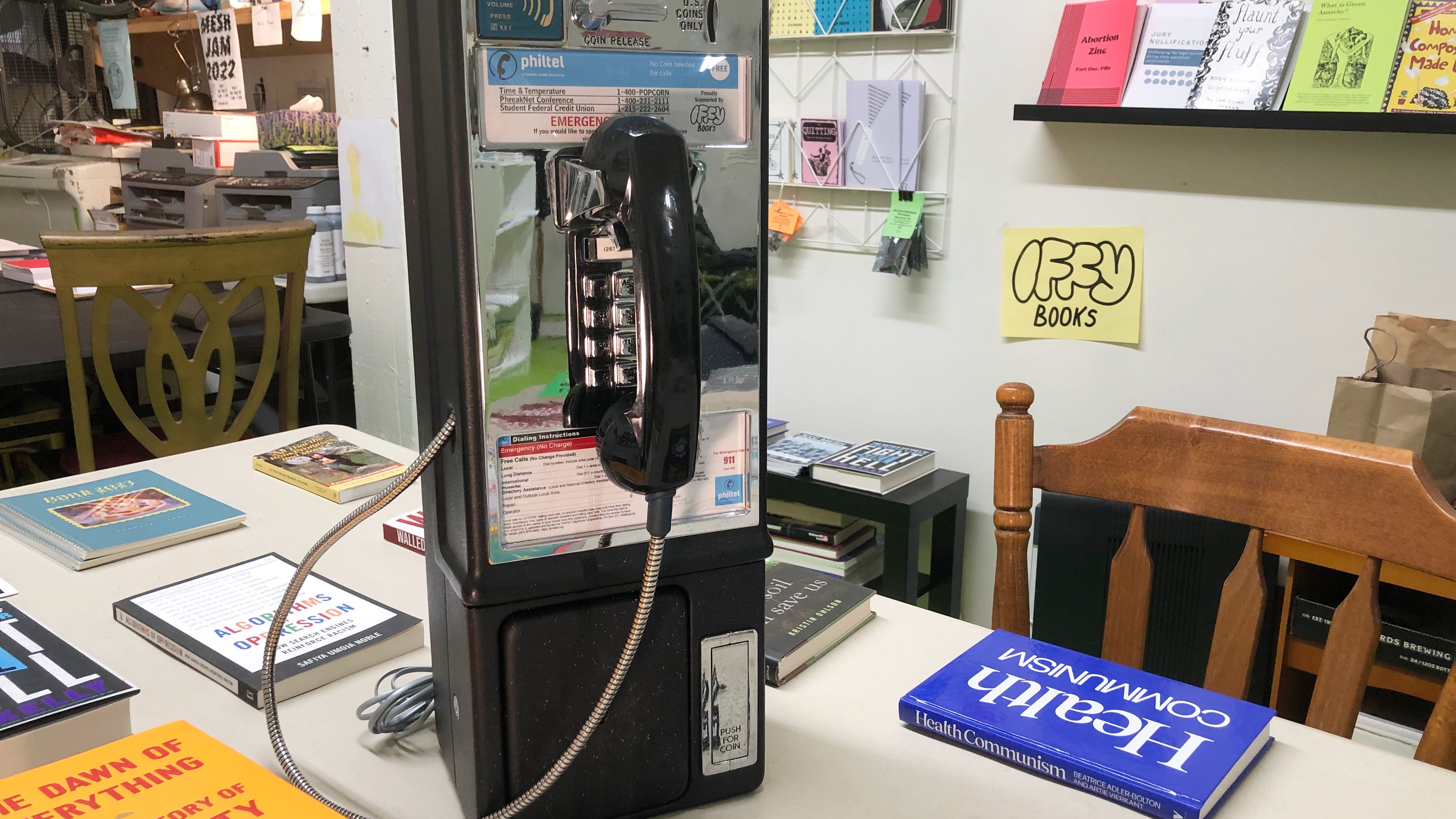 Free pay phones coming to Philadelphia for people without cell phones