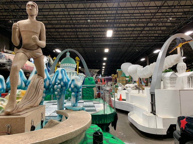 St. Louis VP Parade floats