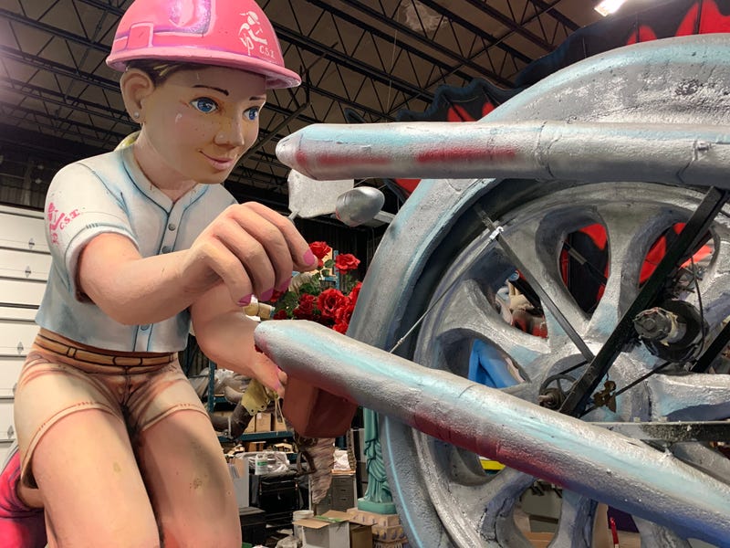 St. Louis VP Parade floats