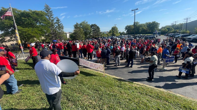 UAW members march to Stellantis plant