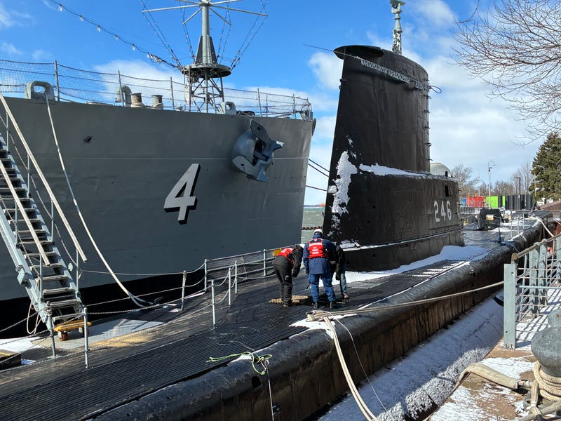 Remediation work on the USS Croaker
