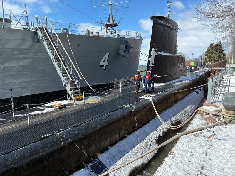 Remediation work on the USS Croaker