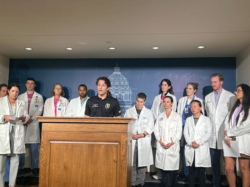 Healthcare workers ask for gun reform 