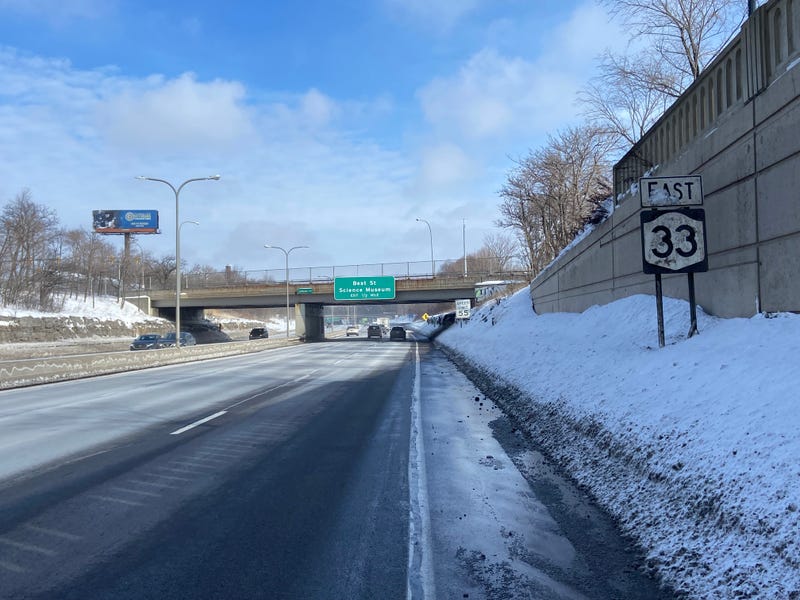 The state DOT is considering a number of options for the Kensington Expressway.