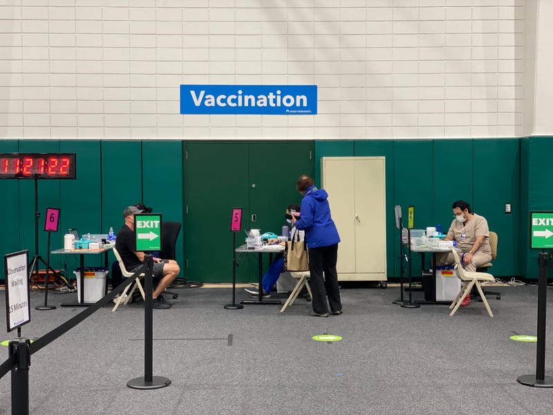 Kaiser Permanente/USF Nursing School COVID-19 vaccine clinic at USF gymnasium, April 9, 2021.