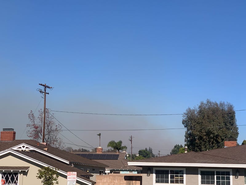 Granada Hills fire plume