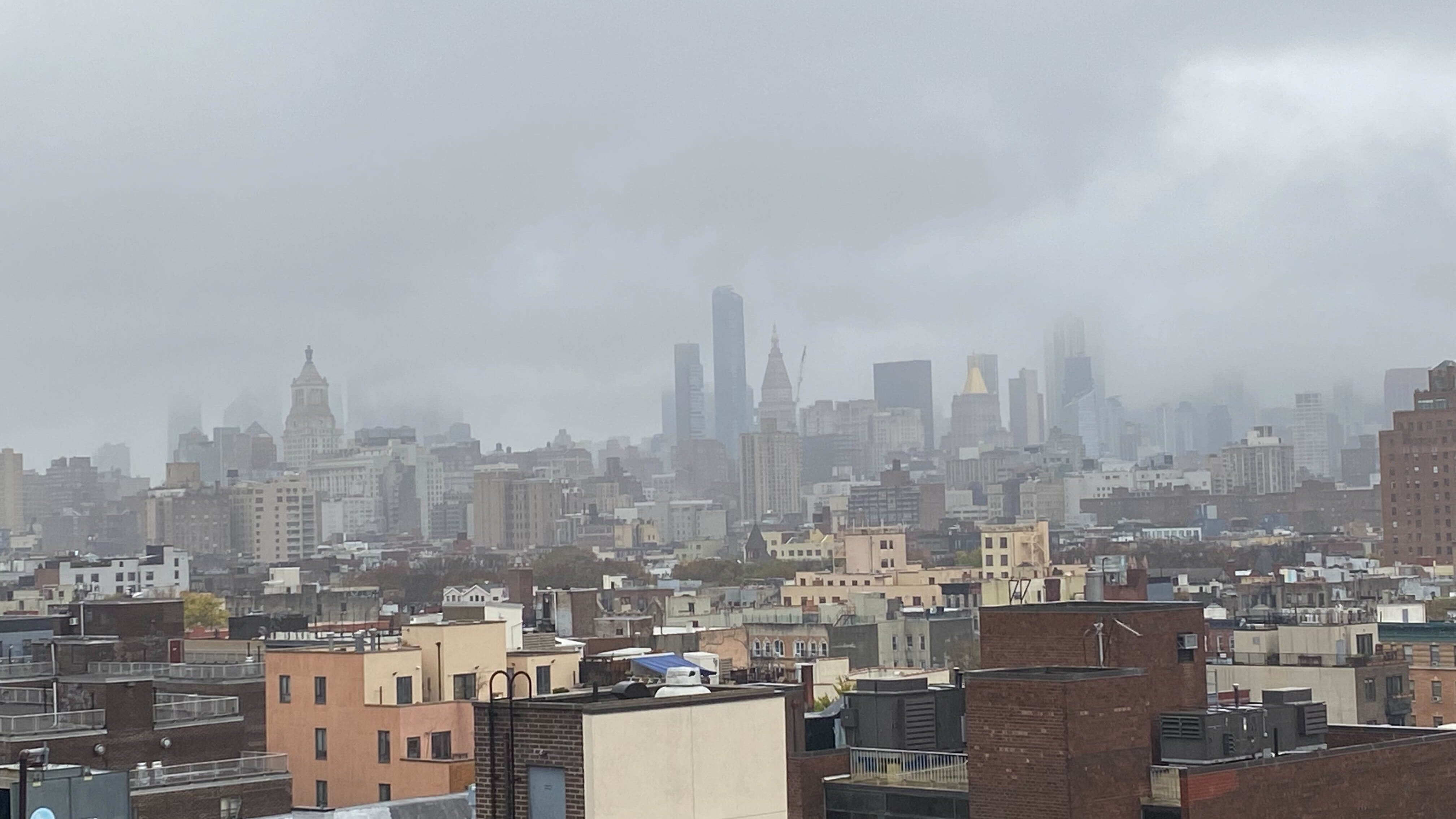 WEATHER: Nicole's remnants blast NYC area with waves of rain, 50 mph wind gusts