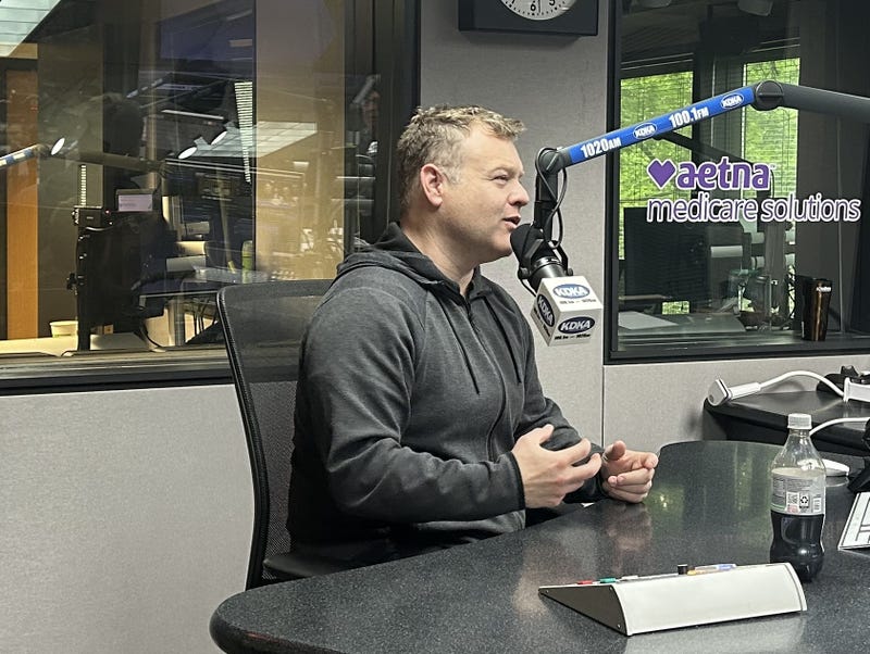 Frank Caliendo in studio