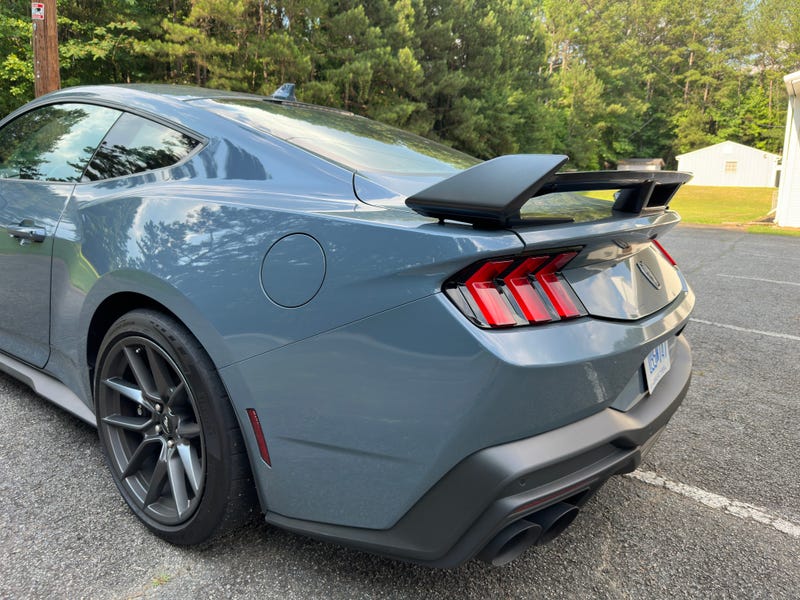 2024 Mustang Dark Horse Premium