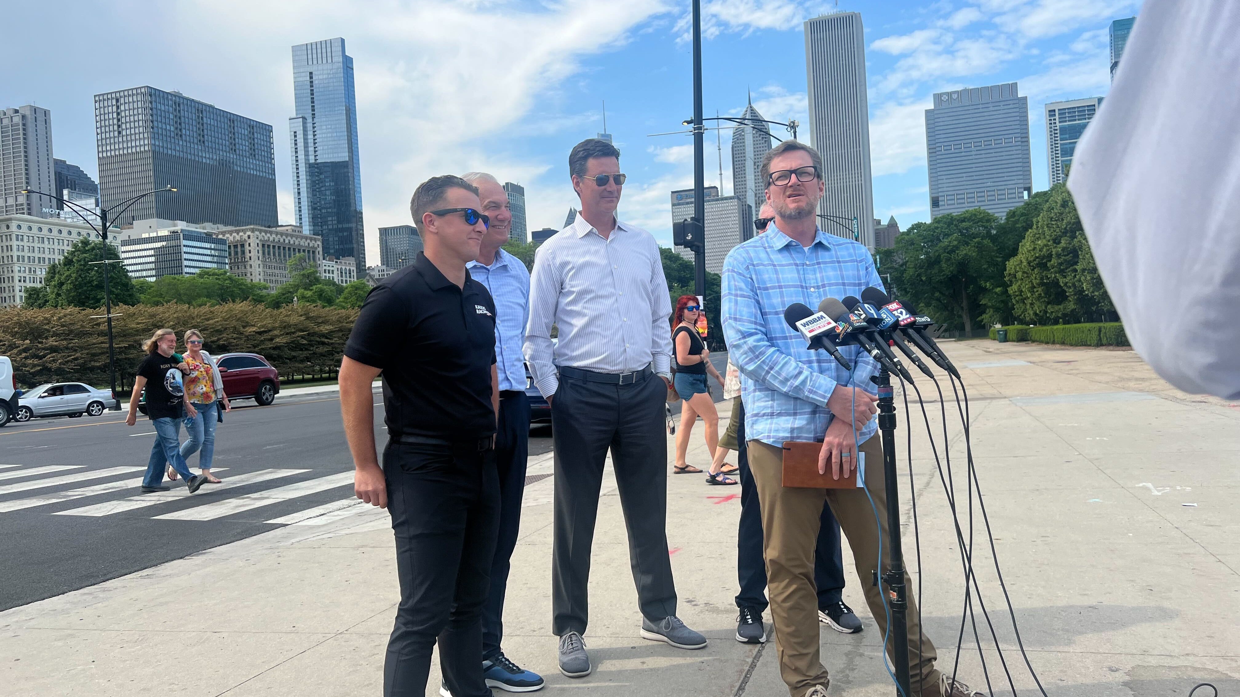 NASCAR drivers of past and present receive sneak peek of Chicago's street course