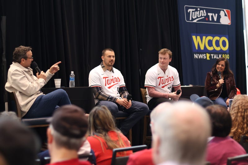 Twins broadcaster Kris Atteberry, Trevor Larnach and Louie Varland join WCCO's Vineeta Sawkar at TwinsFest 2025
