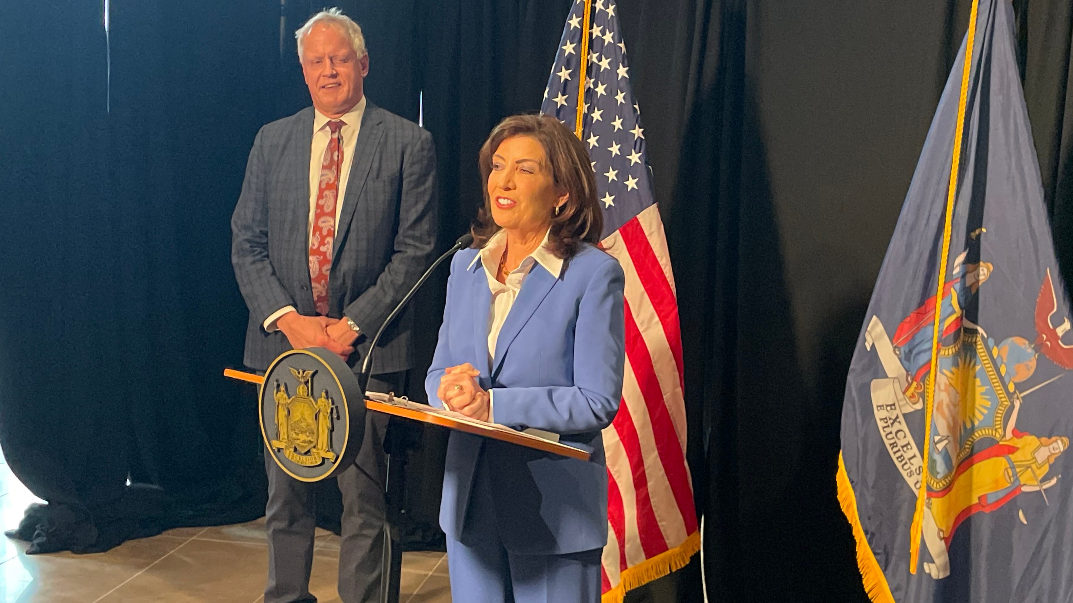 Gov. Hochul responds to opposition of $1 billion Kensington Expressway project