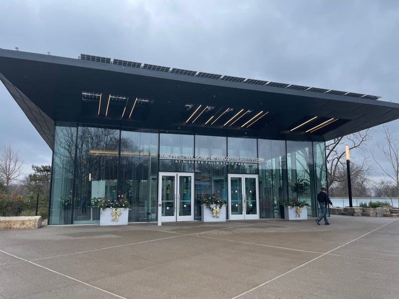 Ralph C. Wilson Visitors Welcome Center in Niagara Falls State Park