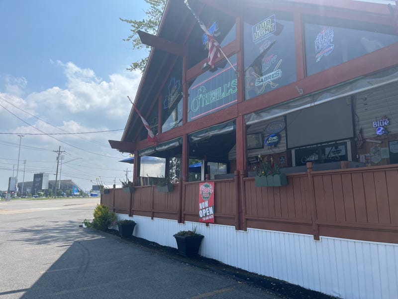 O'Neill's Stadium Inn