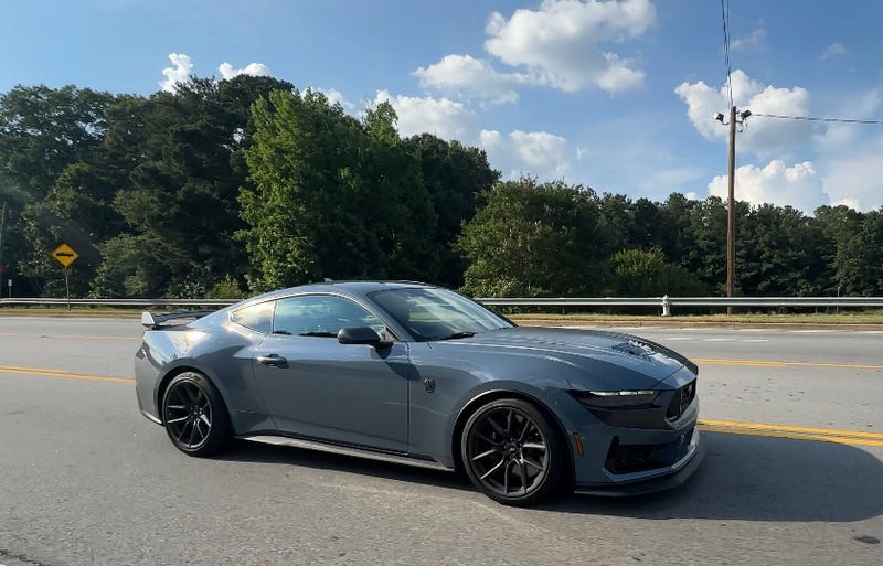 2024 Mustang Dark Horse Premium