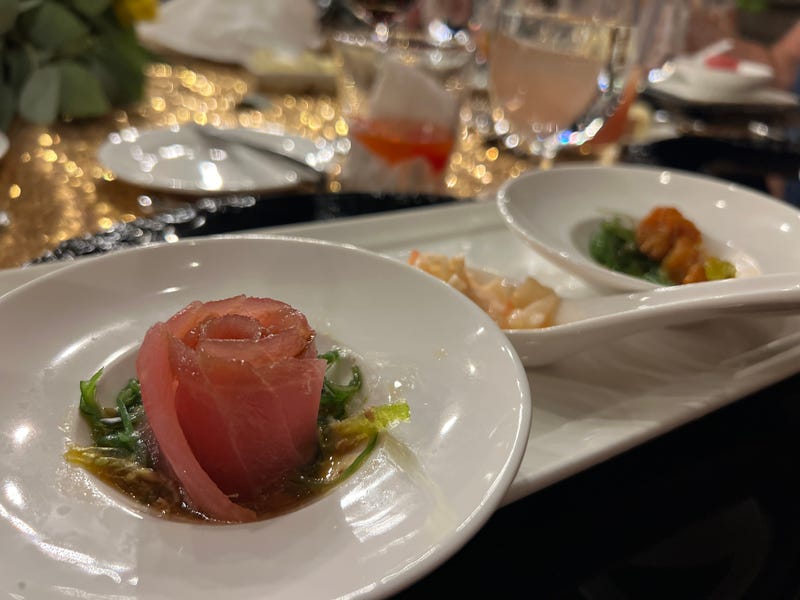 Dinner is served #LIVEFromBeaches!