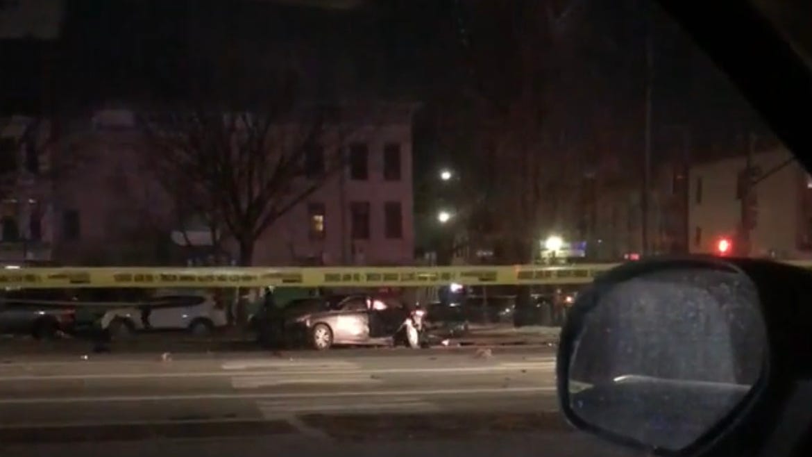 1 dead, 4 others injured in Brooklyn car crash
