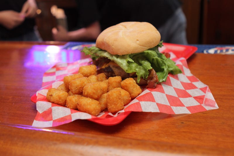burger and tater tots