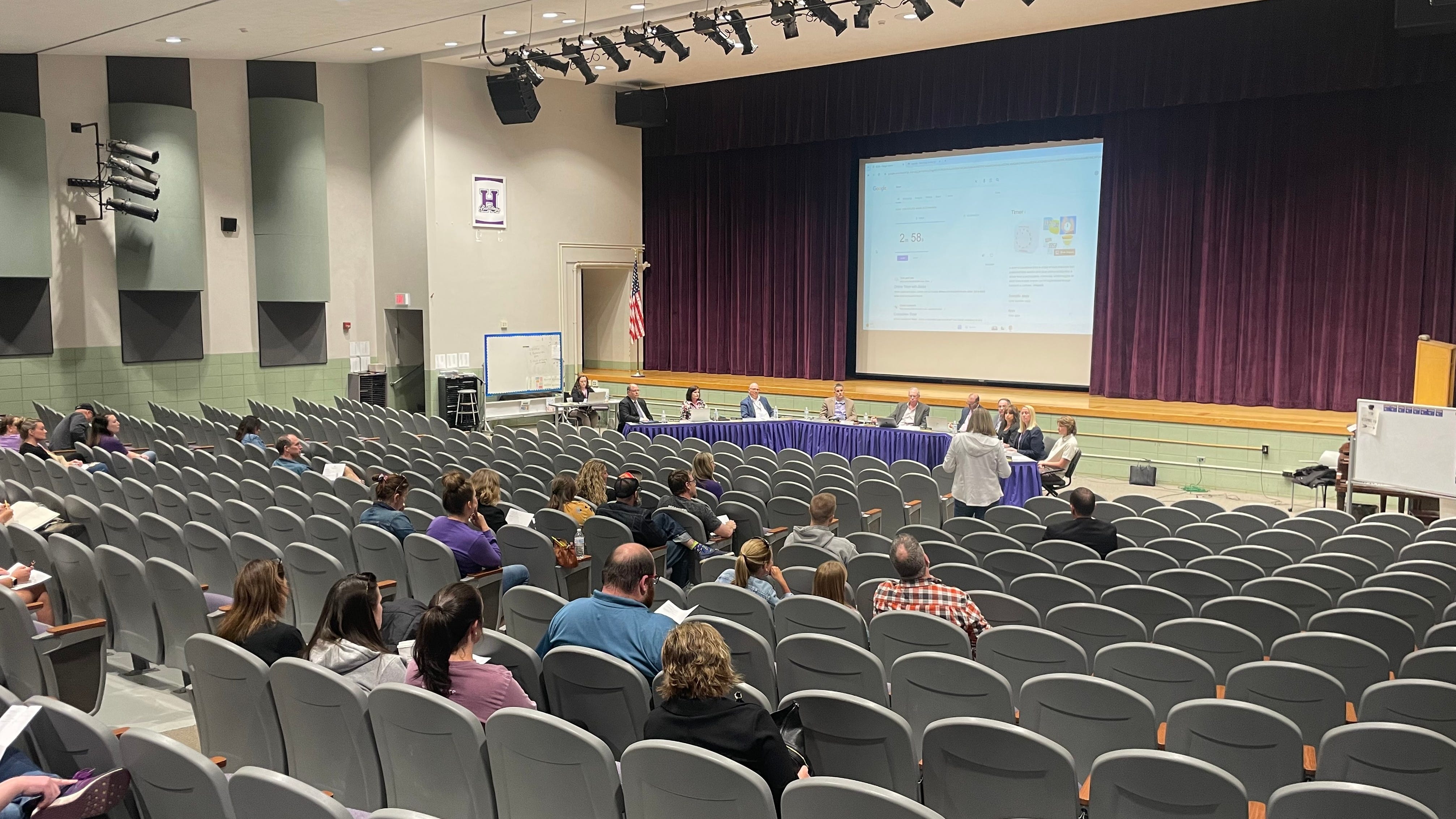 Hamburg School Board pushes budget vote back