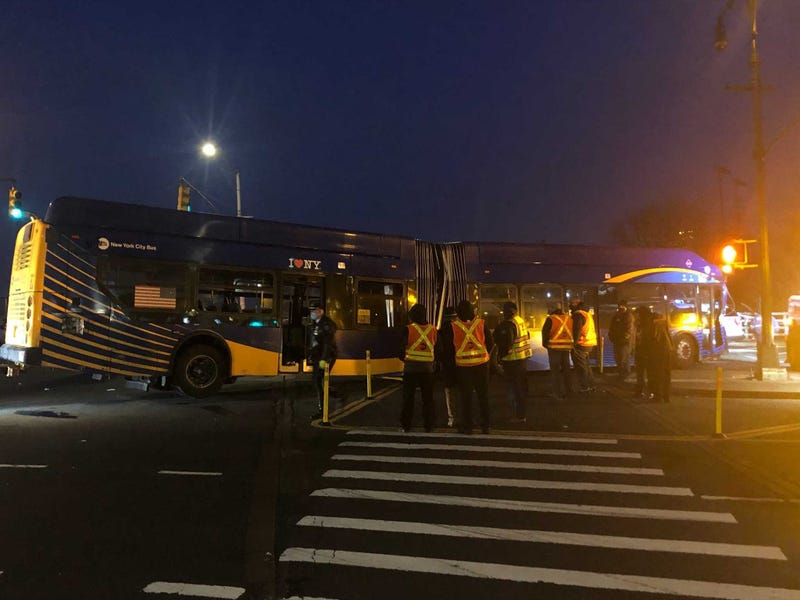 Bus