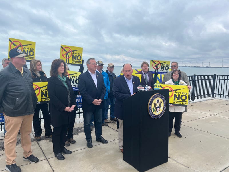 Wind turbines presser