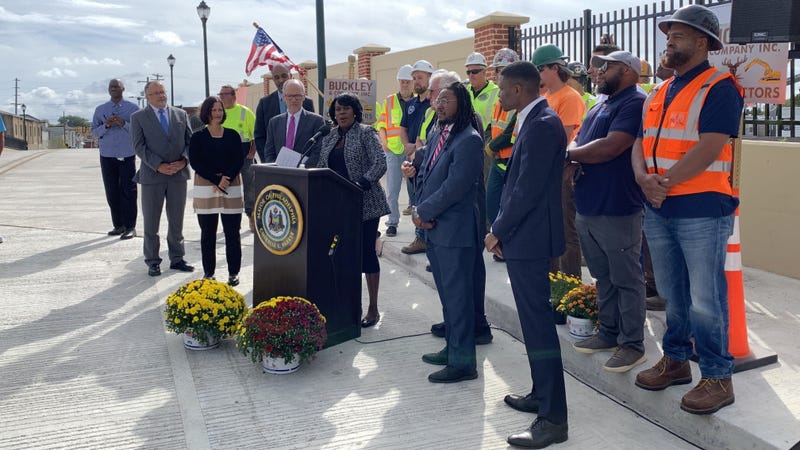 Mayor Cherelle Parker and several officials as well as contractors at the ribbon-cutting for the Montgomery Avenue Bridge in Strawberry Mansion