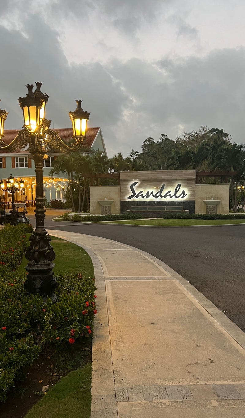 Bennett's Adventures #LIVEfromJamaica and at Sandals® Ochi in Ocho Rios, Jamaica