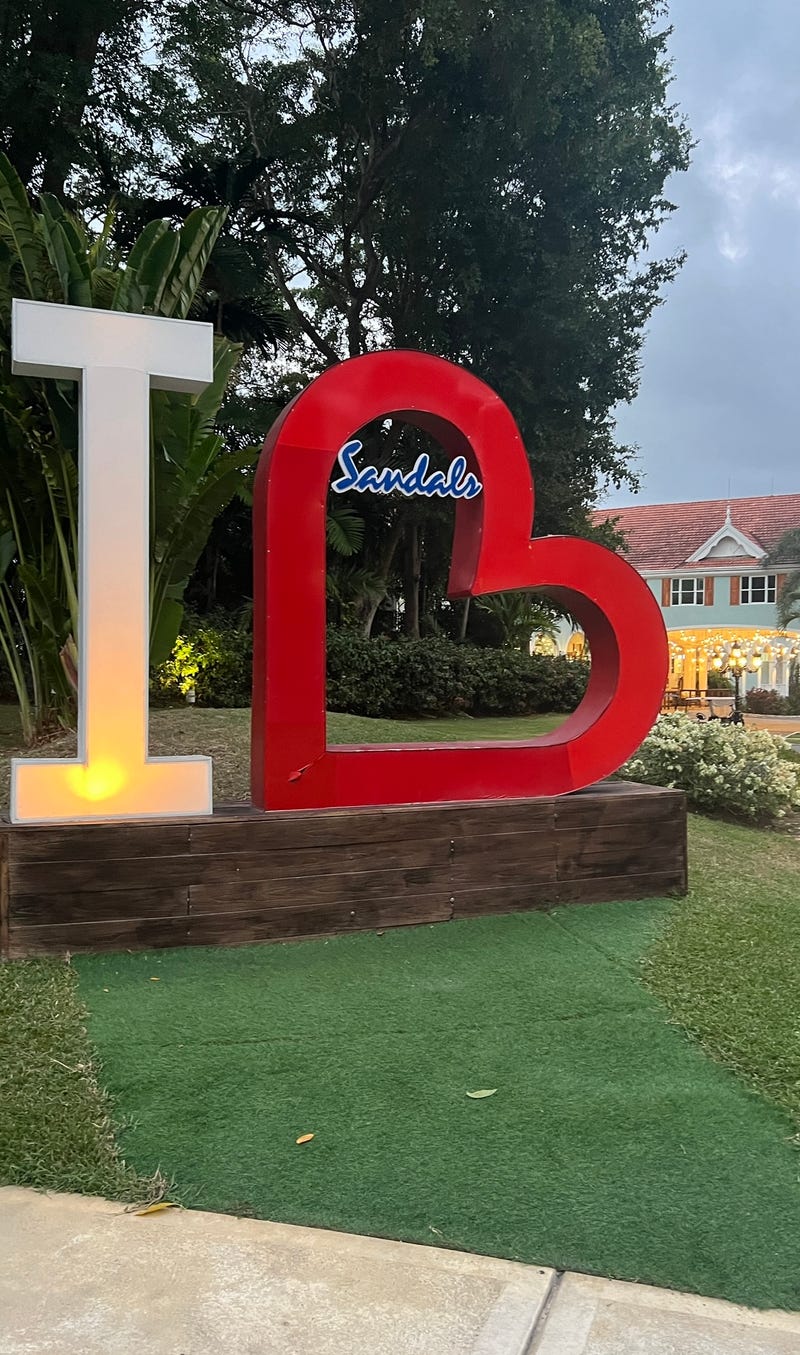 Bennett's Adventures #LIVEfromJamaica and at Sandals® Ochi in Ocho Rios, Jamaica