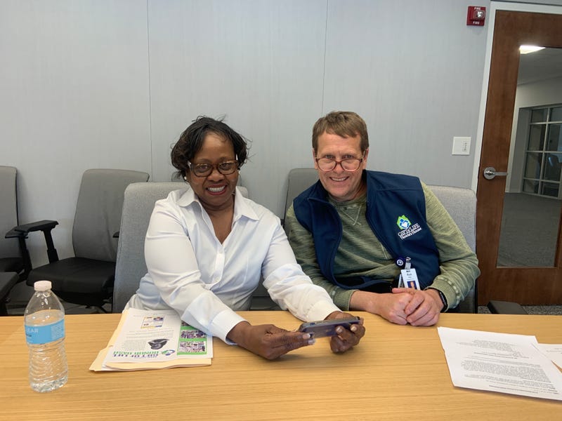 Debra White Roberts of Germantown (left) and Rick Hasz, president and CEO of Philadelphia-based Gift of Life Donor Program (right).