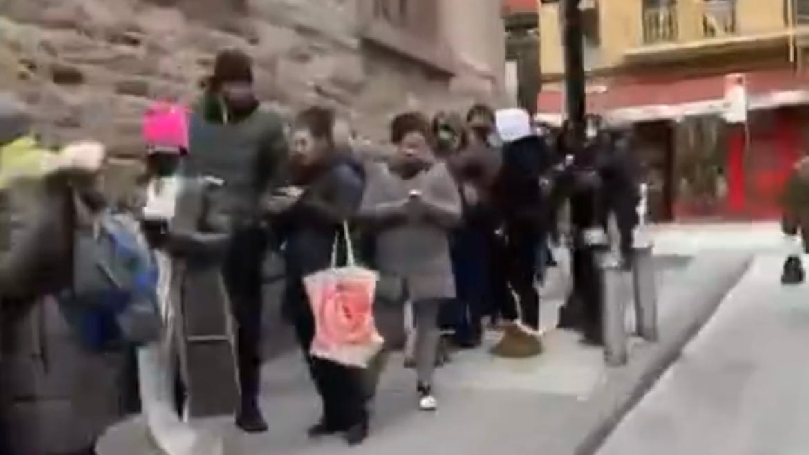 Hundreds line up in Lower Manhattan to get free pepper spray amidst rise in hate crime attacks
