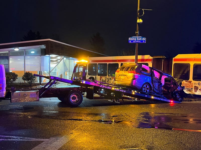 Driver of stolen car wanted after chain-reaction crash with minivan, SEPTA bus