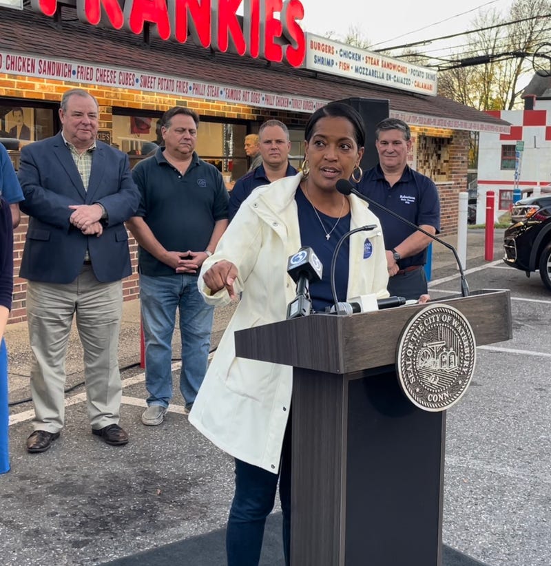 Rep. Jahana Hayes (D-CT05) campaigns in Waterbury, 11/7/22