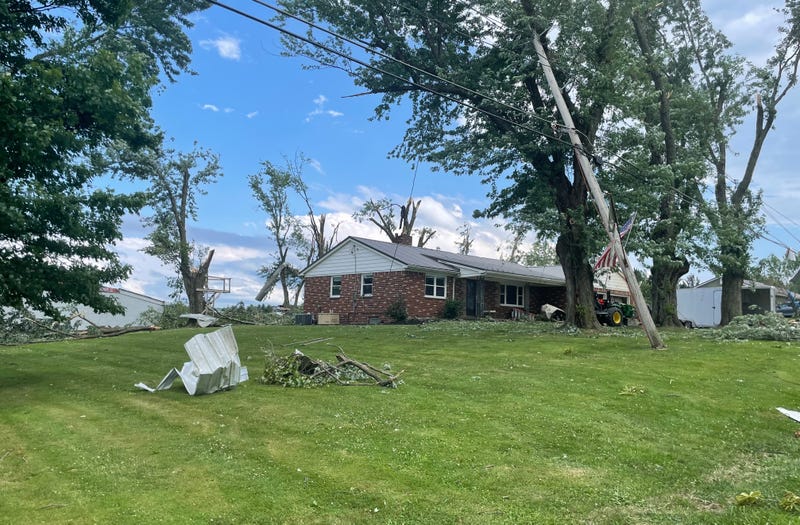 Eden tornado damage